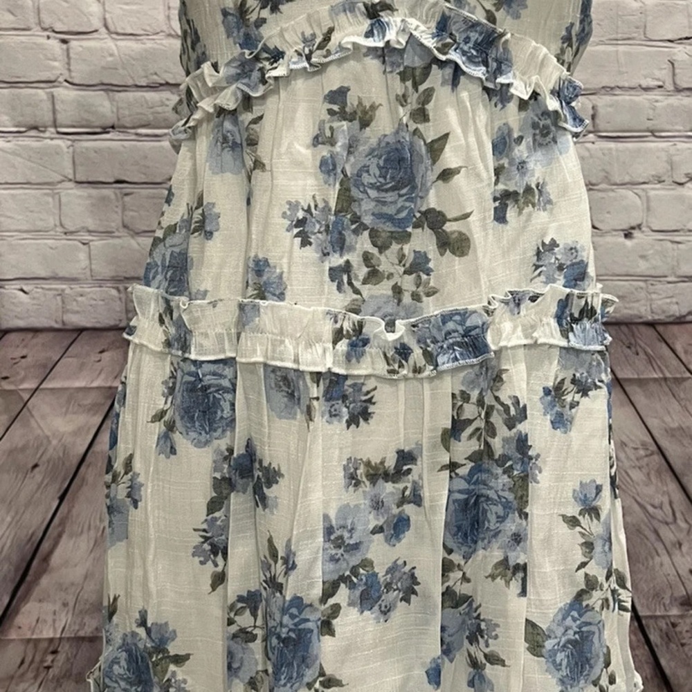 Miami White and Blue Floral Midi Dress - Picture 6 of 12